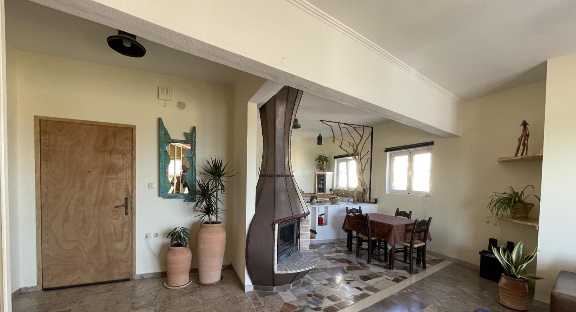 Art And Nature Apartment Sellia  ห้อง รูปภาพ